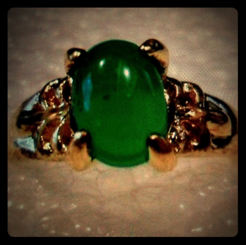 Ladies Jade Emerald Ring